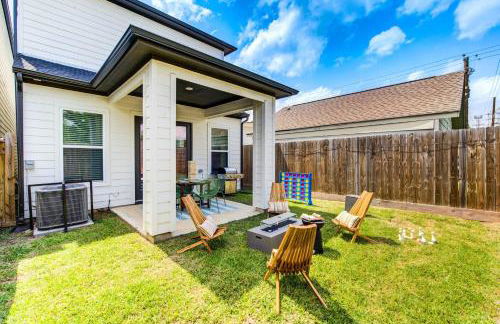 3BD Central Stay | BBQ, Games & Backyard Fun - Foto 40