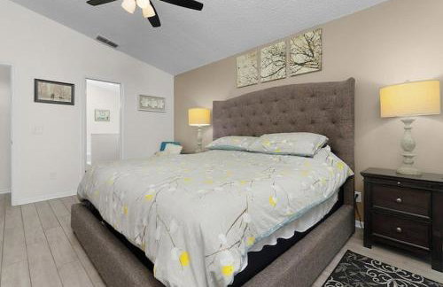Indian Ridge Home w/ Private Pool & Game Room near Disney - Photo 39