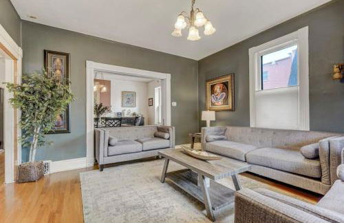 Tiger Lair Walk to CC Historic Downtown COS 4BR - Foto 9