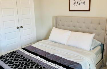 Charming Retreat Modern Luxury Family Sleeps 10 - Foto 48