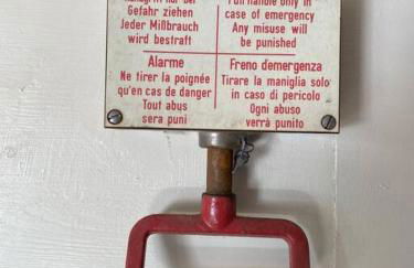 Gleis 1, Eisenbahn Waggon mit Whirlpool und Ofen - Foto 17