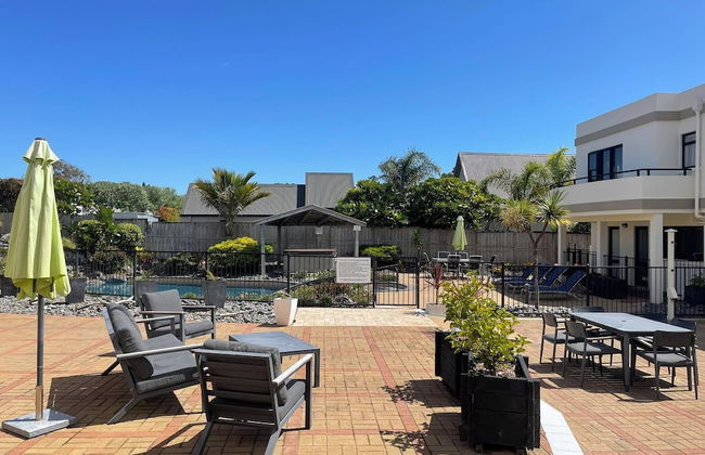 Ocean Breeze Resort - Photo 25