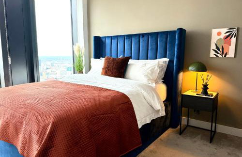 Lusso by Luisa - 2 Bed Modern Luxury Apartment in Central Birmingham (5*) - Photo 3