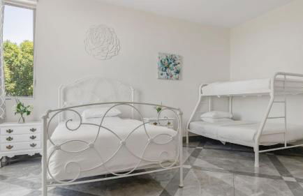 Luxe 8000 sqft w 2 Pools Sauna Putting Green Game Room Alta Vista Estate - Foto 43