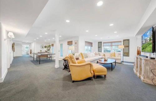 6 BD Smith Mountain Lakefront Escape sunset - Foto 33