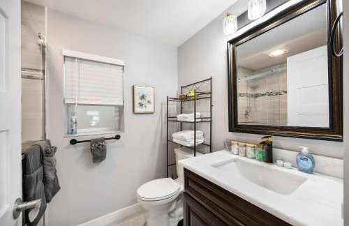 Kirkland Home with 2 Queen Beds - Totem Lake Village - Foto 16