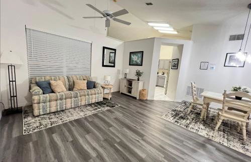 270 - Gracious 3 Bedroom Home Near Disney with Pool - Foto 4