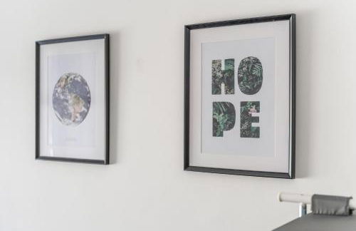 Free Parking ,Modern 4 bedrooms 10min from Birmingham city centre ideal for contractors ,Groups and Families - Photo 5