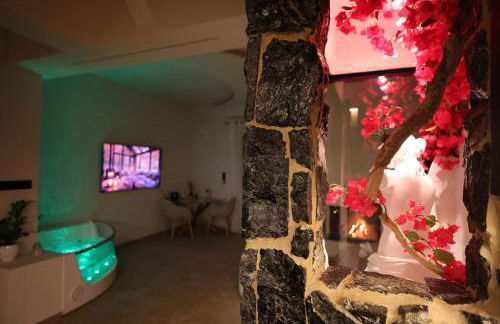 Hellenic Suites Afrodite Jacuzzi & Fireplace - Foto 17