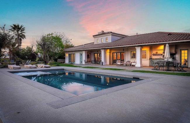 Wellsona Vineyard Retreat + Pool, Hot Tub, Views Main Home + Guest Home - Foto 31