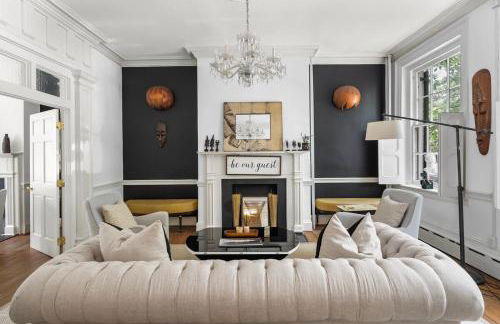 Old Town Gem Walk to King Street Sleeps 14 - Foto 1