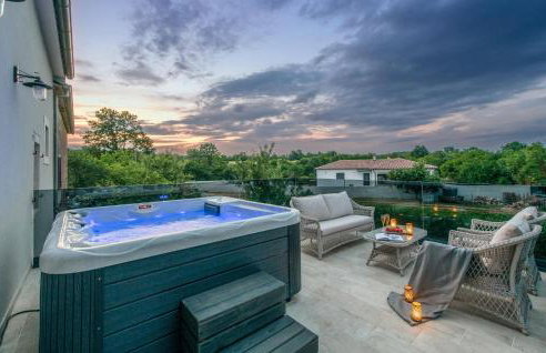 Stunning Home In Krnica With Wifi - Foto 13