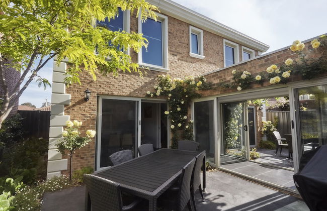 Mansi on Raymond - Photo 48