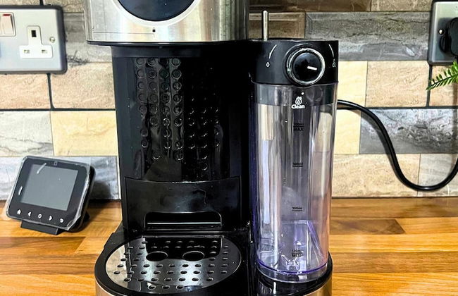 City Nearby - Parking - Wifi - Garden - Sleeps 4 - Foto 27