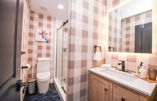 2 bedroom 20 min from downtown 4 beds - Foto 7