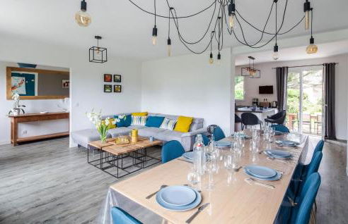 4 Bedroom Stunning Home In Cancale - Foto 4