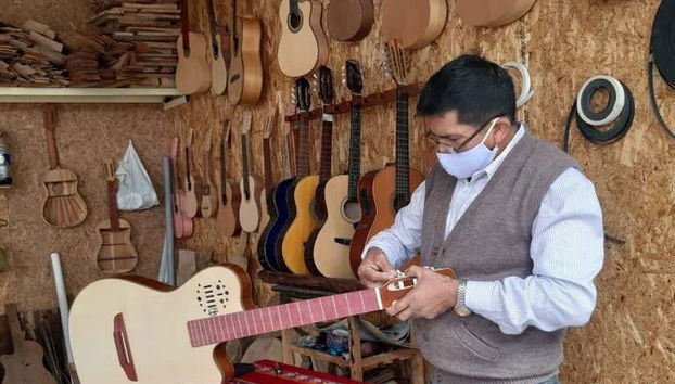 Atelier de fabrication d'objets artisanaux à Namora