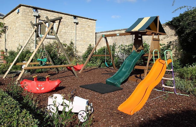 Wychwood Cottage - Photo 17