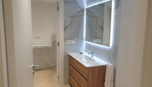 XELIÑA e - Foto 4, Shower