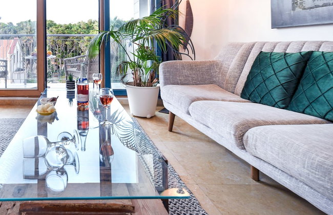 MAMAD - Deluxe 2BD Jaffa Dreams W Pool & Parking - Foto 16