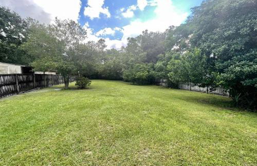 Room 3 - Cozy Queen (Shared Bathroom) - Foto 7