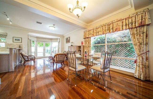 Glenelg Beach Stylish 2 Story Townhouse Sea View - Foto 29