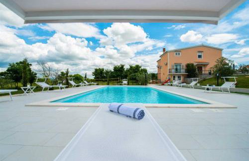 Luxury Villa Maria with large pool - Foto 1