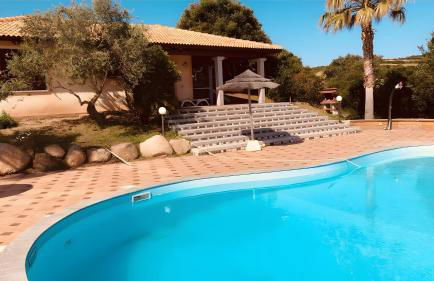 Villa Roberta With Big Private Pool - Photo 32