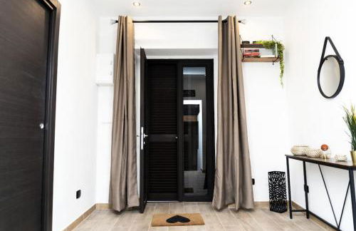 Artisti Home Naples - Photo 9