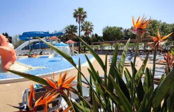 Bungalow Camping 4 etoiles, 6 personnes, climatisation, parking, piscine, Wi-Fi - Foto 27