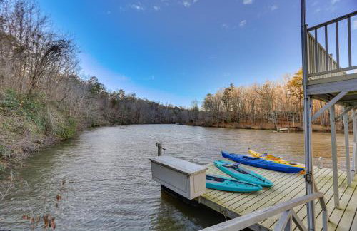 Lakefront Custom-Built Mentone Home Game Room! - Foto 3
