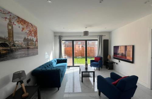 New Build-Free Parking-EV charging-3 Bedrooms-3 showers - Foto 10