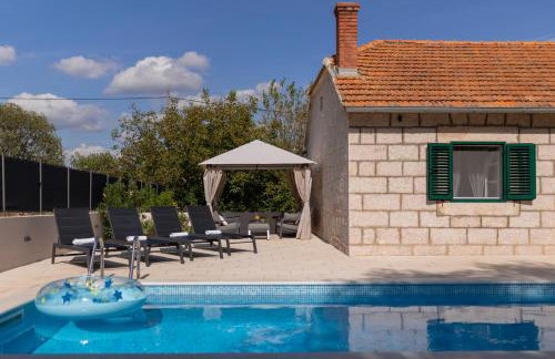 Experience VILLAGE LIFE - Jokini Dvori with private pool - Foto 18