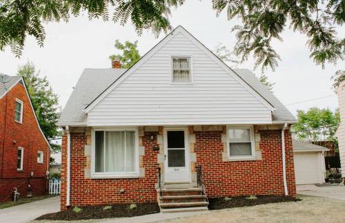 Cozy house near Lake Erie, 10 minutes to Downtown. - Foto 27