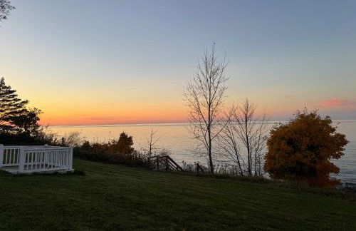 Home away on Lake Ontario - Foto 26