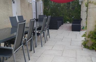 villa classée 4 étoiles avec piscine et boulodrome - Photo 4