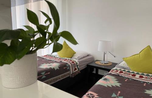 Modern House Gehrden auf 2 Etagen, Nice Garten, Barbecue, Contactless Check-in, free parking - Foto 19