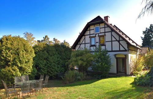 Geraumiges Ferienhaus in Hessen mit Garten - Foto 11