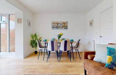 Weldon Road - Townhouse Overlooking the Park with Parking - Foto 31