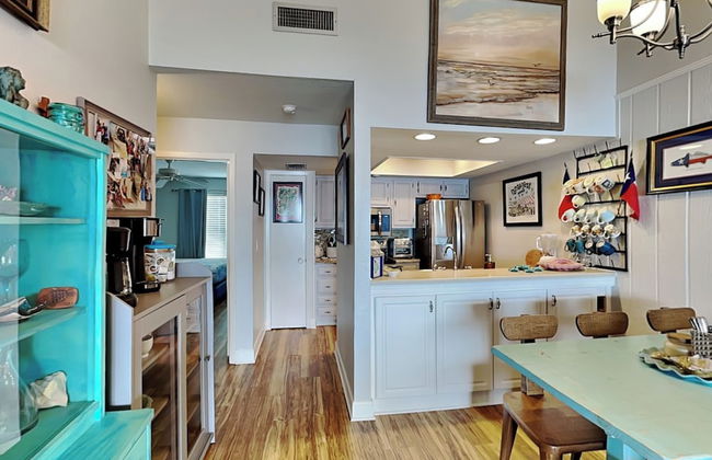 Bay House Condos by Miss Kitty’s - Foto 11