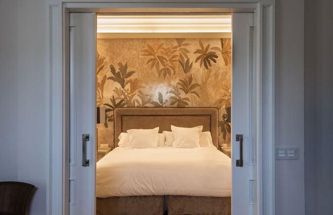 Casa de Triana Luxury Suites by Casa del Poeta - Photo 5