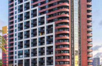 Iate Plaza Flat 613 - Foto 1