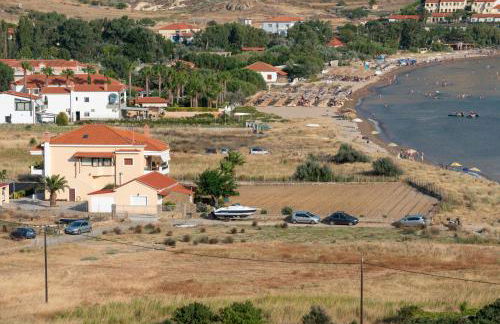 Anni Seafront Studios - Photo 44