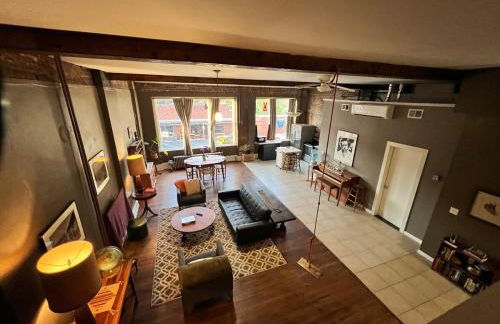 Loft Apartment Historic Downtown Main Street Sylva - Photo 5