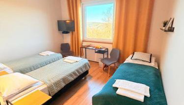 MONTEZERA Butikowe Ekspedycje Sauna i Widok - Foto 3, towels