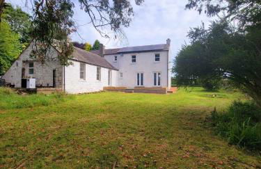 Large country house with garden, outdoor spa area & games room with Hot Tub and Fire Pit - Foto 39