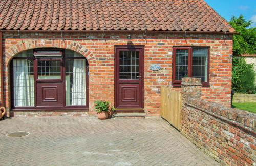 Oak Tree Cottage - Photo 1