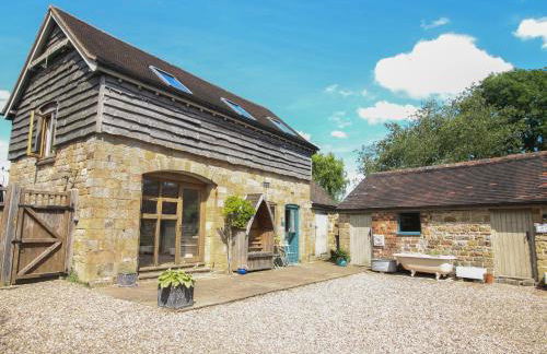 Foxholes Barn - Photo 1