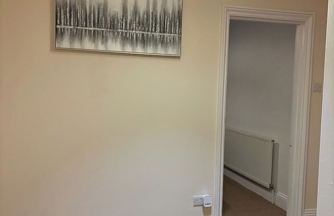 Stylish 2 Bedroom Apartment in Havant - Photo 15