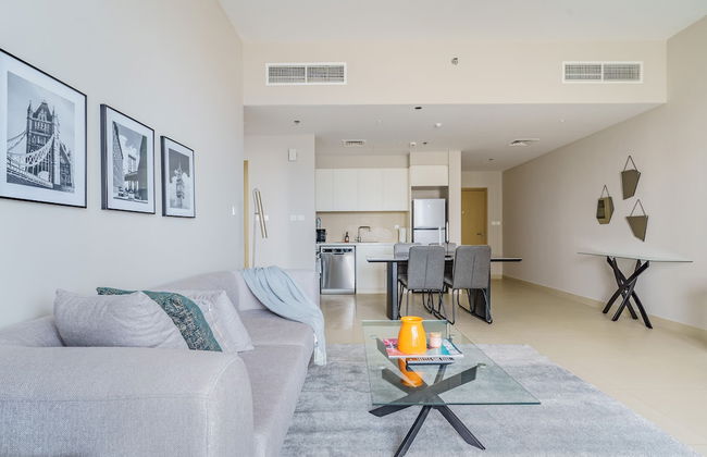 Fancy Apartment With Mesmerizing Canal Views - Photo 19